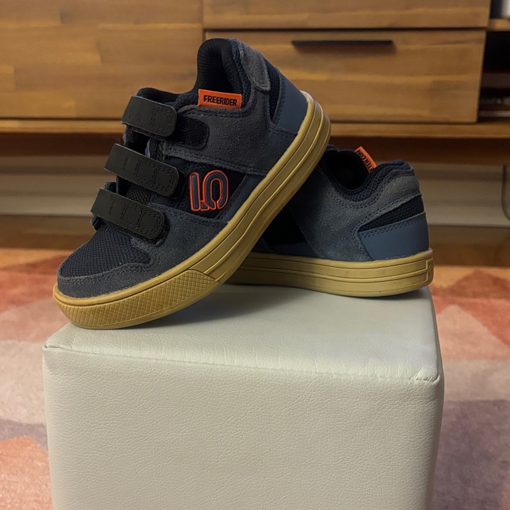 adidas five ten freerider Kids Sneakers - Dark Blue and Tan
